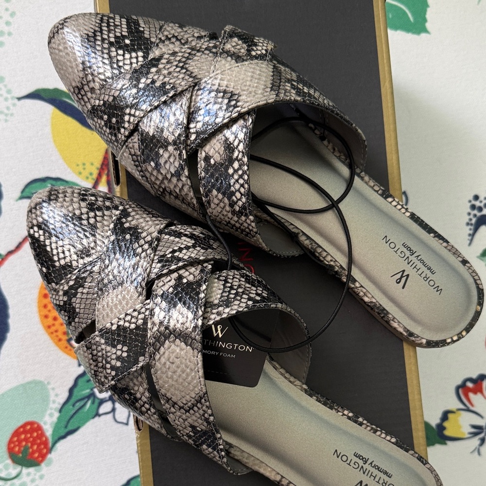 Worthington Cool Snake Print Mules New in box 7.5M